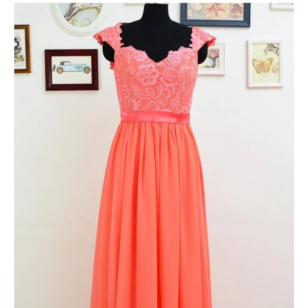 Coral wedding/prom dress size 8